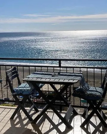 Seafront-smart Working *