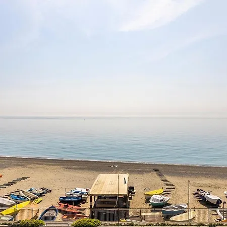 Seafront-smart Working